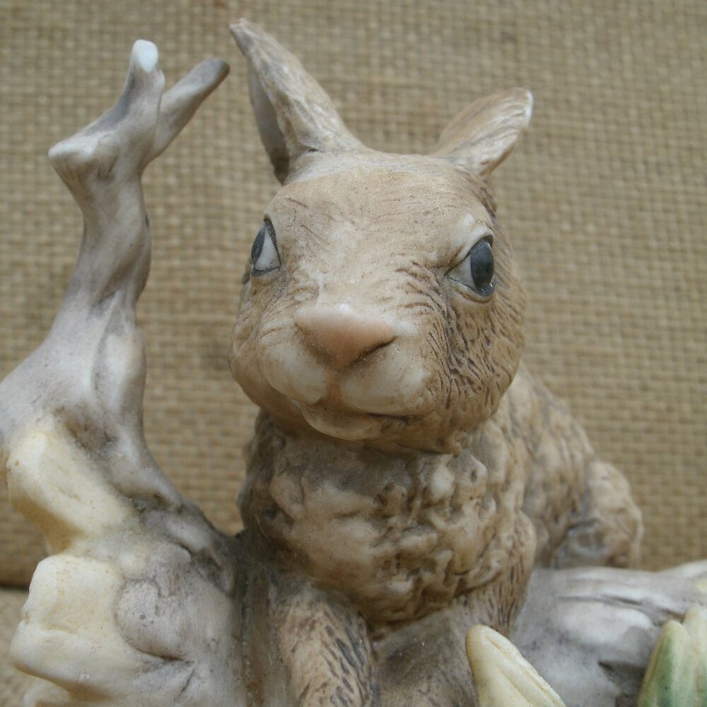 Vintage Homco Porcelain Rabbit Figurine - Picture 14 of 16
